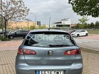 Usado Seat Ibiza Reference 80 CV (58 kW) 2006 Gris / plata Utilitario