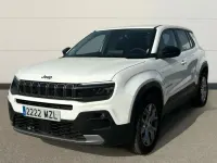 Usado Jeep Avenger Altitude 100 CV (73 kW) 2025 Blanco SUV