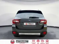 Usado Subaru Outback 175 CV (128 kW) 2020 Gris Familiar