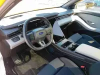 Usado Ford Capri Premium 209 kW (285 CV) 2025 Amarillo SUV