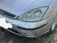 Usado Ford Focus Ambiente 100 CV (73 kW) 2003 Gris / plata Familiar