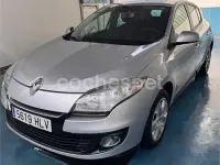 Usado Renault Mégane Expression 115 CV (84 kW) 2012 Gris / plata Berlina