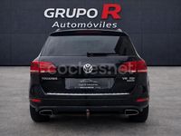 Usado VW Touareg 240 CV (176 kW) 2010 Negro SUV