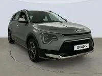 Usado Kia Niro 129 CV (94 kW) 2024 Gris SUV
