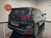 Usado Peugeot 5008 GT 180 CV (132 kW) 2020 Negro Monovolumen