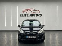 Usado Ford Fiesta Titanium 95 CV (69 kW) 2010 Negro Utilitario