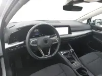 Usado VW Golf VIII Life 115 HP (84 kW) 2022 Branco Sedan