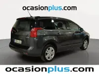 Usado Peugeot 5008 Allure 120 CV (88 kW) 2016 Gris Monovolumen