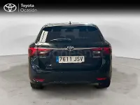 Usado Toyota Avensis Advance 143 CV (105 kW) 2016 Azul Familiar