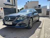 Usado Mercedes E250 Avantgarde 204 CV (150 kW) 2015 Gris / plata Berlina