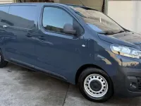 Usado Citroën Jumpy 74 kW (101 CV) 2024 Azul Monovolumen