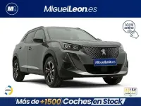 Usado Peugeot 2008 Active 102 HP (75 kW) 2023 Cinzento SUV