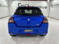Usado Suzuki Swift 83 CV (61 kW) 2024 Azul Utilitario