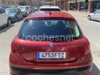 Usado Peugeot 207 95 CV (69 kW) 2007 Granate Berlina