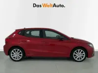 Usado Seat Ibiza FR 150 CV (110 kW) 2023 Rojo Utilitario