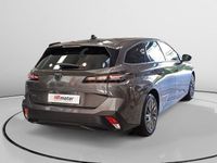 Usado Peugeot 308 SW Active 110 CV (80 kW) 2022 Gris / plata Familiar