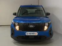 Usado Ford Tourneo Courier Trend 125 CV (91 kW) 2025 Azul Monovolumen