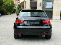 Usado Audi A1 Attraction 86 CV (63 kW) 2014 Negro Utilitario