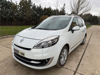 Usado Renault Grand Scénic III Privilege 130 CV (95 kW) 2012 Blanco Monovolumen