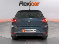Usado Seat Ibiza Style 80 CV (58 kW) 2024 Gris Utilitario
