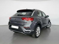 Usado VW T-Roc Design 111 CV (81 kW) 2021 Gris SUV
