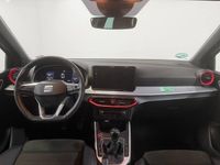 Usado Seat Arona FR 110 CV (80 kW) 2024 Gris SUV