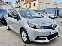Usado Renault Grand Scénic III LIMITED 110 CV (80 kW) 2015 Gris / plata Monovolumen