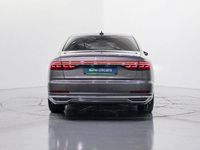 Usado Audi A8L Ambiente 449 CV (330 kW) 2021 Gris Berlina