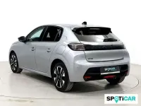 Usado Peugeot 208 Allure 102 CV (75 kW) 2024 Gris Utilitario