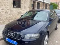 Usado Audi A3 Ambition 102 CV (75 kW) 2004 Negro Utilitario