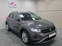 Usado VW T-Roc Life 115 CV (84 kW) 2022 Gris / plata SUV