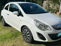 Usado Opel Corsa Selective 75 CV (55 kW) 2012 Blanco Utilitario