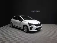 Usado Renault Clio Evolution 101 CV (74 kW) 2025 Blanco Utilitario
