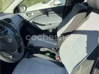 Usado Hyundai i20 84 CV (61 kW) 2016 Gris / plata Berlina