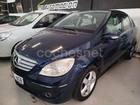 Usado Mercedes B200 140 CV (102 kW) 2007 Azul Monovolumen