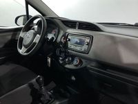 usado Toyota Yaris 1.5 Active