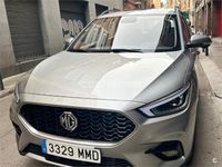 Usado MG ZS Luxury 111 CV (81 kW) 2023 Gris / plata SUV