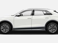 Usado Audi Q8 S-Line 231 HP (169 kW) 2022 Branco SUV
