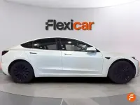 Usado Tesla Model 3 RWD 188 kW (256 CV) 2024 Blanco Berlina