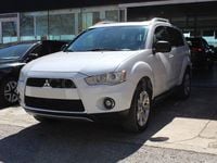 Usado Mitsubishi Outlander Motion 156 CV (114 kW) 2010 Blanco SUV