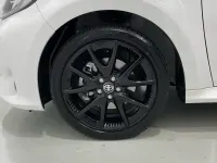 Usado Toyota Yaris Hybrid Style 116 CV (85 kW) 2023 Blanco Berlina