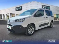 Usado Fiat Doblò 101 CV (74 kW) 2025 Blanco Monovolumen