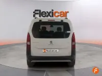 Usado Peugeot Rifter Active 102 CV (75 kW) 2023 Blanco Monovolumen