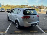 Usado Seat Altea XL Style 105 CV (77 kW) 2013 Gris / plata Monovolumen