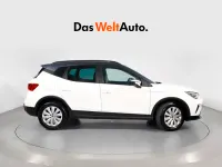 Usado Seat Arona Style 115 CV (84 kW) 2025 Blanco SUV