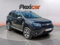Begagnad Dacia Duster Extreme 150 HK (110 kW) 2023 Grå SUV