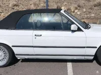 Usado BMW 318 115 CV (84 kW) 1992 Blanco Descapotable