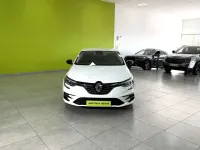 Usado Renault Mégane II Equilibre 140 CV (102 kW) 2023 Blanco Berlina