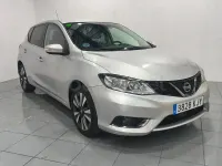 Usado Nissan Pulsar N-Connecta 115 CV (84 kW) 2018 Gris / plata Utilitario