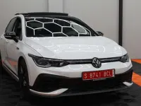 Usado VW Golf VIII GTI 300 CV (220 kW) 2023 Blanco Utilitario